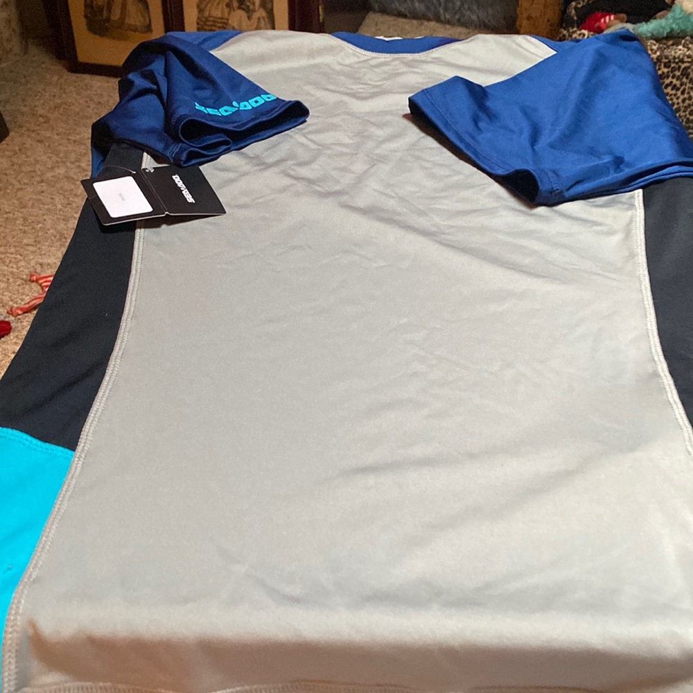 Mens XL short slv shirt. Seadoo NWT
